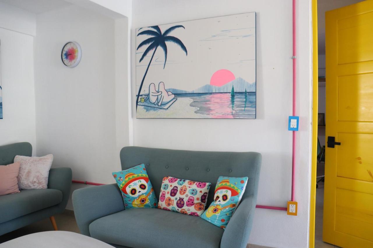 Hotel Casa Mandarine , Amazing Private Rooms W Balcony, Rooftop, Hammocks, Ac, Smartv, 100Mbs! Zihuatanejo Exterior photo