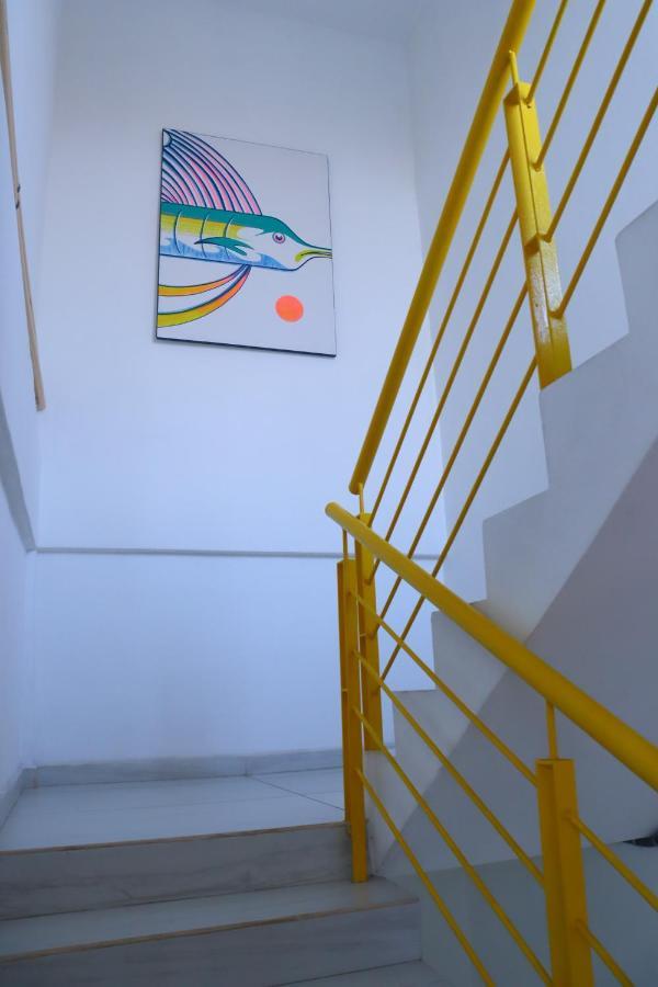 Hotel Casa Mandarine , Amazing Private Rooms W Balcony, Rooftop, Hammocks, Ac, Smartv, 100Mbs! Zihuatanejo Exterior photo